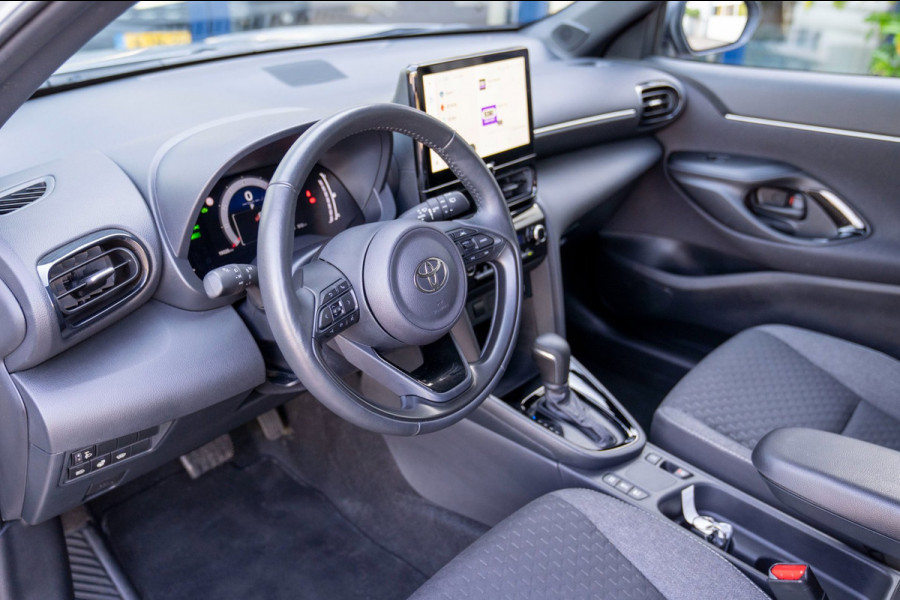 Toyota Yaris Cross 1.5 Hybrid 115 Active|Prijs rijklaar incl. 12 mnd garantie|Stoelverw Carplay Clima Camera LED
