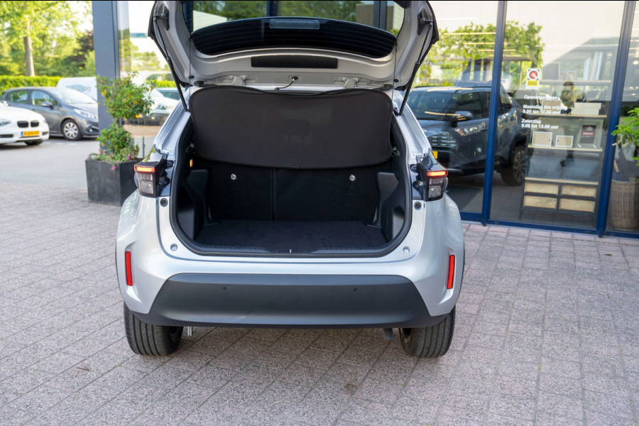 Toyota Yaris Cross 1.5 Hybrid 115 Active|Prijs rijklaar incl. 12 mnd garantie|Stoelverw Carplay Clima Camera LED