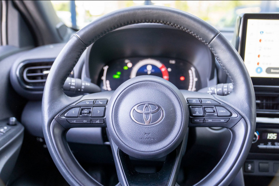 Toyota Yaris Cross 1.5 Hybrid 115 Active|Prijs rijklaar incl. 12 mnd garantie|Stoelverw Carplay Clima Camera LED