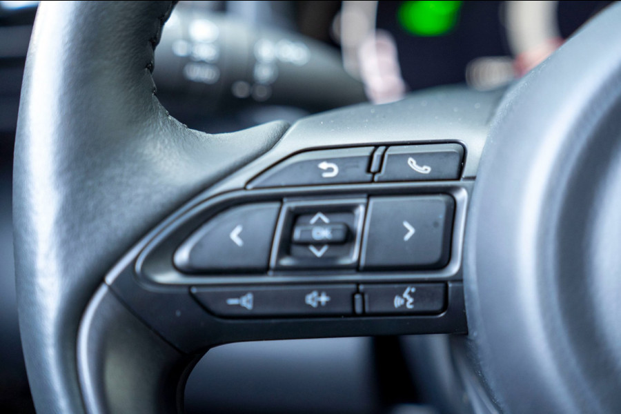 Toyota Yaris Cross 1.5 Hybrid 115 Active|Prijs rijklaar incl. 12 mnd garantie|Stoelverw Carplay Clima Camera LED