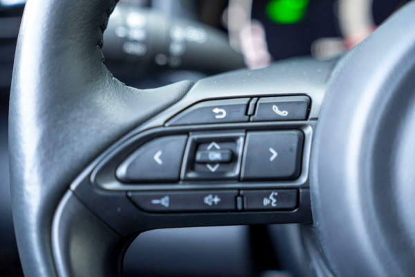 Toyota Yaris Cross 1.5 Hybrid 115 Active|Prijs rijklaar incl. 12 mnd garantie|Stoelverw Carplay Clima Camera LED