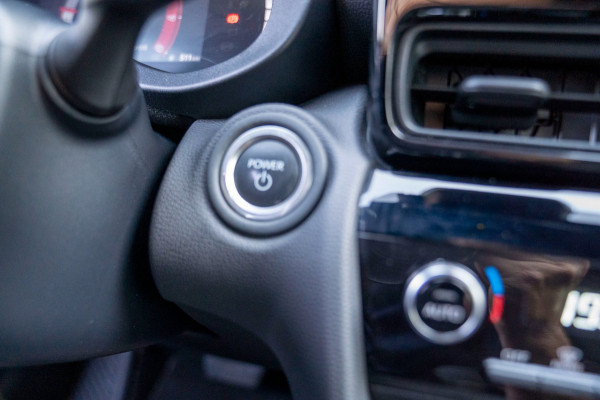 Toyota Yaris Cross 1.5 Hybrid 115 Active|Prijs rijklaar incl. 12 mnd garantie|Stoelverw Carplay Clima Camera LED