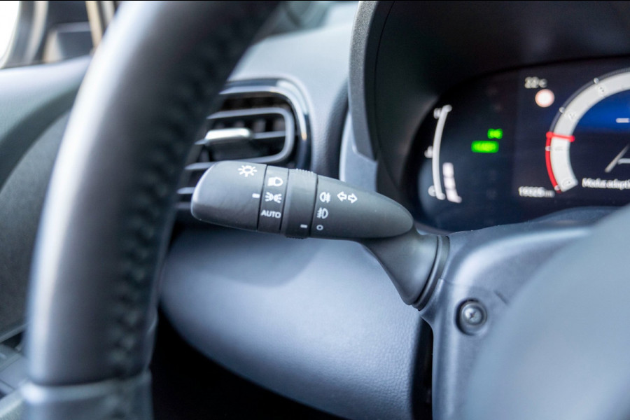 Toyota Yaris Cross 1.5 Hybrid 115 Active|Prijs rijklaar incl. 12 mnd garantie|Stoelverw Carplay Clima Camera LED