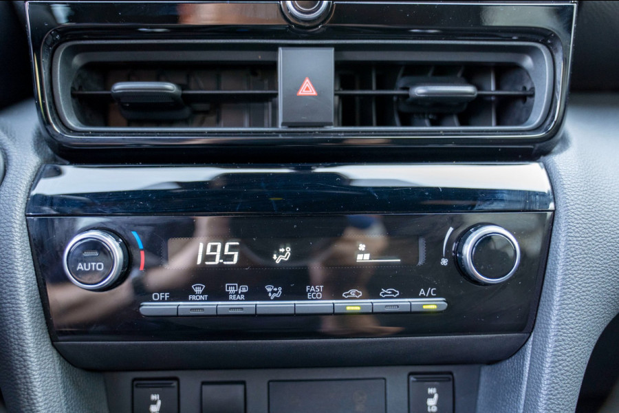 Toyota Yaris Cross 1.5 Hybrid 115 Active|Prijs rijklaar incl. 12 mnd garantie|Stoelverw Carplay Clima Camera LED