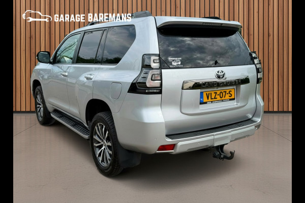 Toyota Land Cruiser 150 2.8 D-4D-F Executive Blind Van