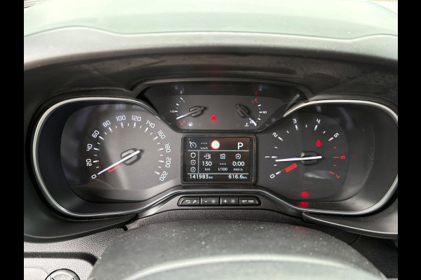 Citroën Berlingo XL 1.2 PureTech Shine XTR!!! 7-PERS,AUTOMAAT,CAMERA,