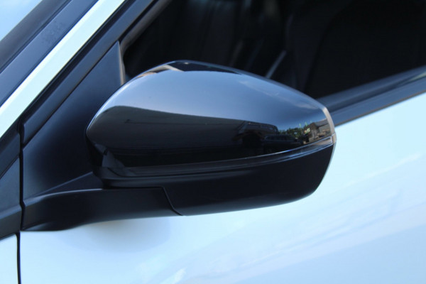 Peugeot 3008 1.2 PureTech 131pk Executive NL-Auto NAP