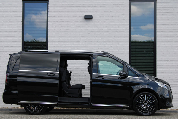Mercedes-Benz Eqv 300 L2 / AMG / Luchtvering / 7-Persoons / 360 Camera / Vol Opties / NIEUWSTAAT