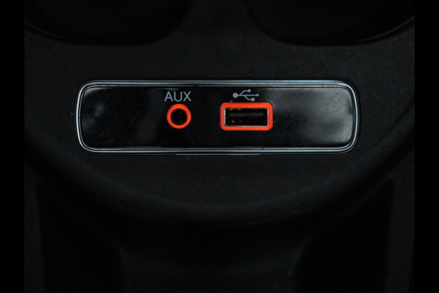 Fiat 500 0.9 TwinAir Turbo Sport Navigatie | Cruise control | DAB radio | Bluetooth | Half leder bekleding | Uconnect | Airco