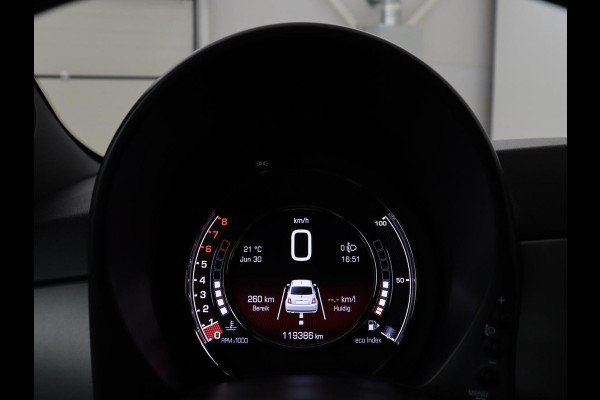 Fiat 500 0.9 TwinAir Turbo Sport Navigatie | Cruise control | DAB radio | Bluetooth | Half leder bekleding | Uconnect | Airco