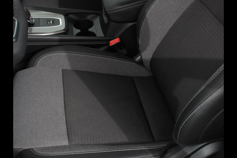Nissan QASHQAI 1.3 MHEV Automaat N-Connecta Navigatie Climate Control Sfeerverlichting Camera 360 Led Dab Verwarmde voorstoelen Adaptieve Cruise Control Digitale Cockpit Lichtmetalen Velgen