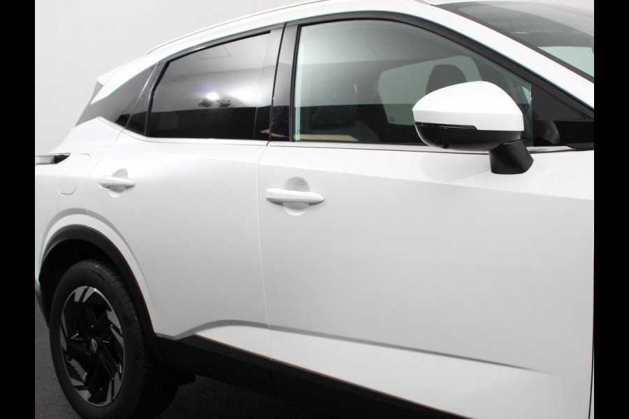 Nissan QASHQAI 1.3 MHEV Automaat N-Connecta Navigatie Climate Control Sfeerverlichting Camera 360 Led Dab Verwarmde voorstoelen Adaptieve Cruise Control Digitale Cockpit Lichtmetalen Velgen