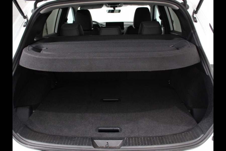 Nissan QASHQAI 1.3 MHEV Automaat N-Connecta Navigatie Climate Control Sfeerverlichting Camera 360 Led Dab Verwarmde voorstoelen Adaptieve Cruise Control Digitale Cockpit Lichtmetalen Velgen