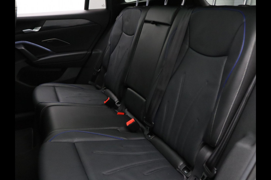 Volkswagen Tiguan eHybrid 204pk R-Line Business Elektrisch glazen panorama-dak | Lederenbekleding
