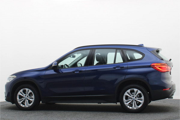 BMW X1 sDrive18i High Executive Edition LED, Navigatie, Sportstoelen, Stoelverwarming, PDC