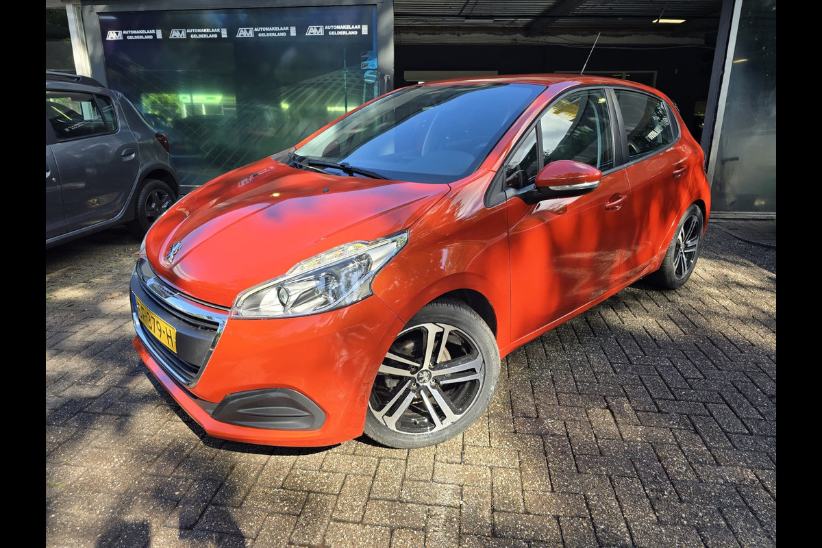 Peugeot 208 1.2 82PK Active | 1E EIGENAAR | AUTOMAAT | 12MND GARANTIE | NAVI | CRUISE | AIRCO |