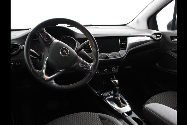 Opel Crossland X 1.2 Turbo Innovation Climate control Cruise control Lichtmetalen velgen Navigatie Apple Carplay/ Android Auto Parkeersensoren Camera Trekhaak Stoelverwarming