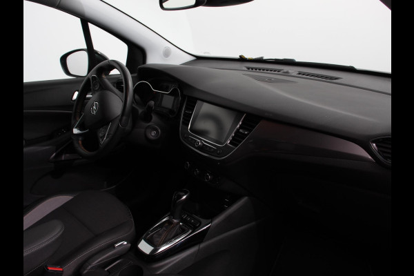 Opel Crossland X 1.2 Turbo Innovation Climate control Cruise control Lichtmetalen velgen Navigatie Apple Carplay/ Android Auto Parkeersensoren Camera Trekhaak Stoelverwarming