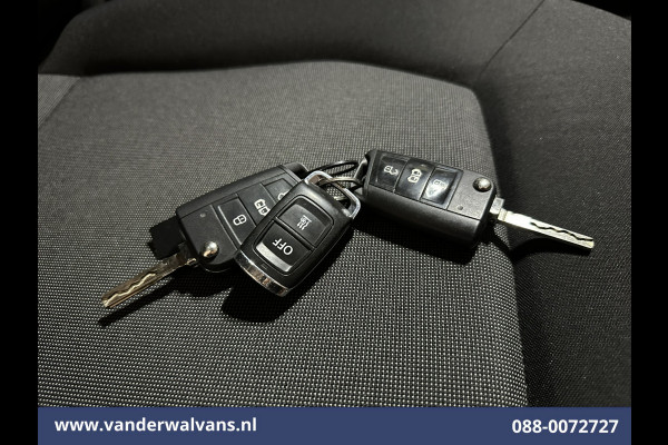 Volkswagen Crafter 2.0 TDI 141pk L3H3 L2H2 Euro6 Airco | Navigatie | Apple Carplay | Chauffeursstoel Android Auto, Standkachel, Parkeersensoren, 3000kg trekvermogen