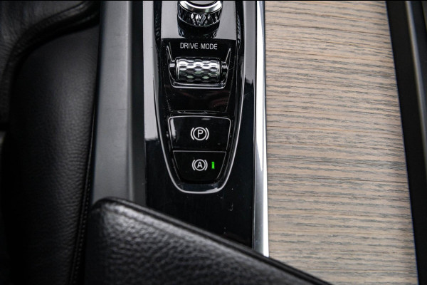 Volvo XC60 2.0 Recharge T8 AWD Inscription SOH 100% I Panoramadak I Leder I Memory I Comfortstoelen I Camera I Led I autopilot I
