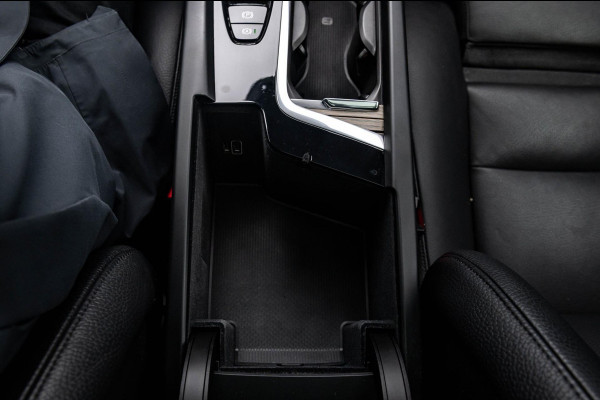 Volvo XC60 2.0 Recharge T8 AWD Inscription SOH 100% I Panoramadak I Leder I Memory I Comfortstoelen I Camera I Led I autopilot I