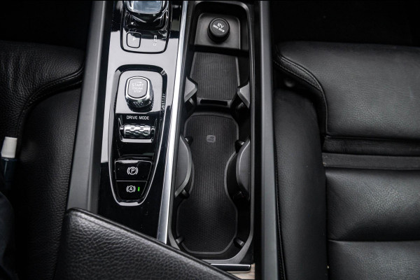 Volvo XC60 2.0 Recharge T8 AWD Inscription SOH 100% I Panoramadak I Leder I Memory I Comfortstoelen I Camera I Led I autopilot I