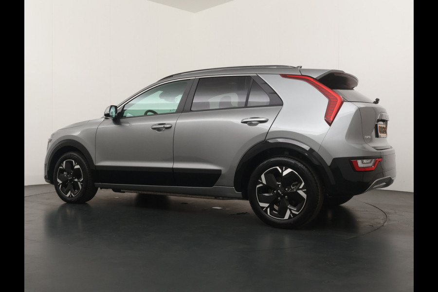 Kia Niro EV DynamicPlusLine 64.8 kWh Automaat SOH 98,8% - Navigatie - Stoel/Stuurverwarming - Adaptief Cruise Control - Schuif/Kanteldak - Fabrieksgarantie Tot 2031