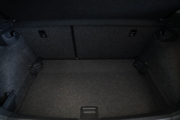 Volkswagen Polo 1.0 TSI Highline Automaat Cruise/Climate PDC Stoelverwarming