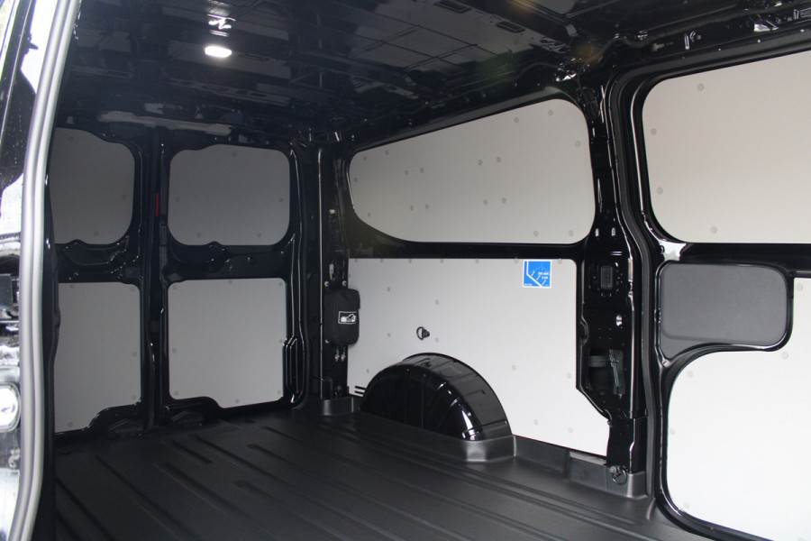 Ford E-Transit Custom 340 L2H1 Limited 71 kWh 218pk | 2x Schuif | DDS LED | 360 Camera | B&O | ACC | Navi | Verwarmd stuurwiel | Elek trekhaak | AGR-s