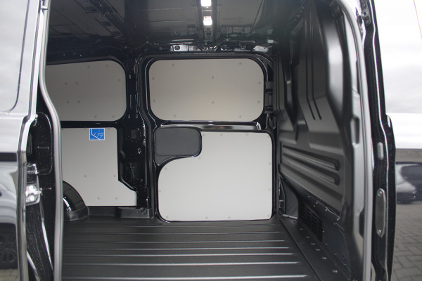 Ford E-Transit Custom 340 L2H1 Limited 71 kWh 218pk | 2x Schuif | DDS LED | 360 Camera | B&O | ACC | Navi | Verwarmd stuurwiel | Elek trekhaak | AGR-s