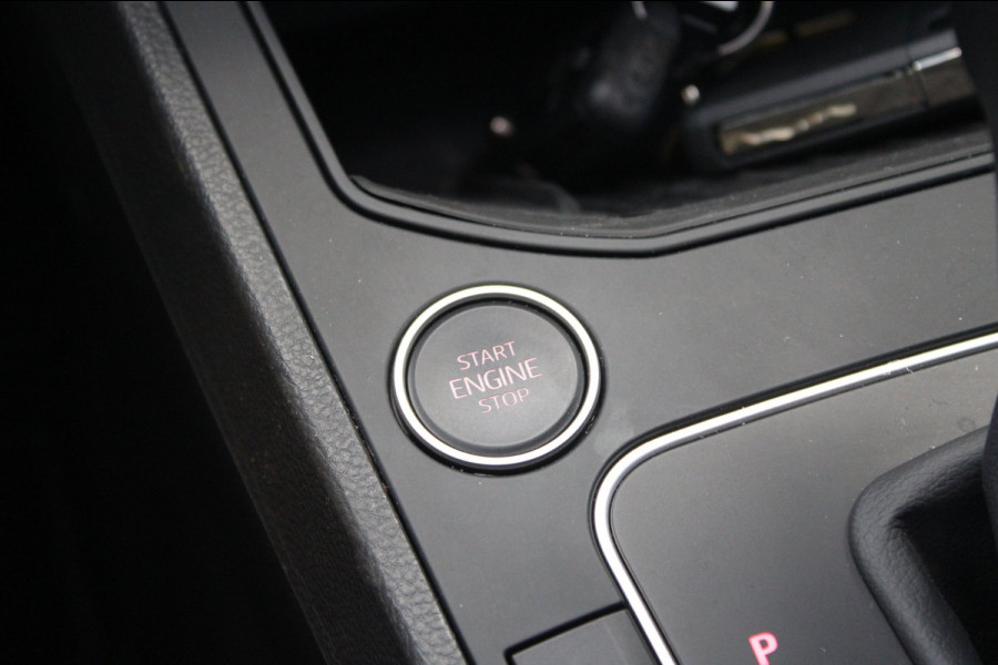 Seat Ibiza 1.0 TSI FR Black Edition| Pano | Virtueel | Camera | ACC