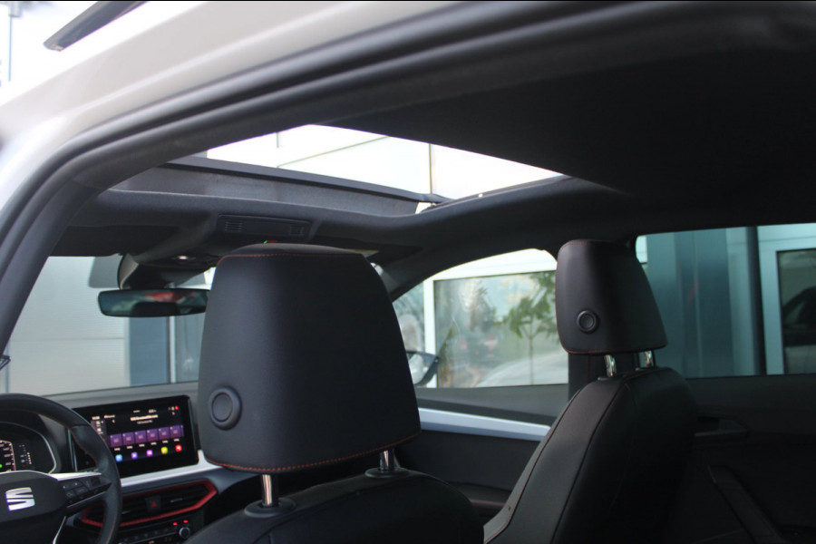 Seat Ibiza 1.0 TSI FR Black Edition| Pano | Virtueel | Camera | ACC