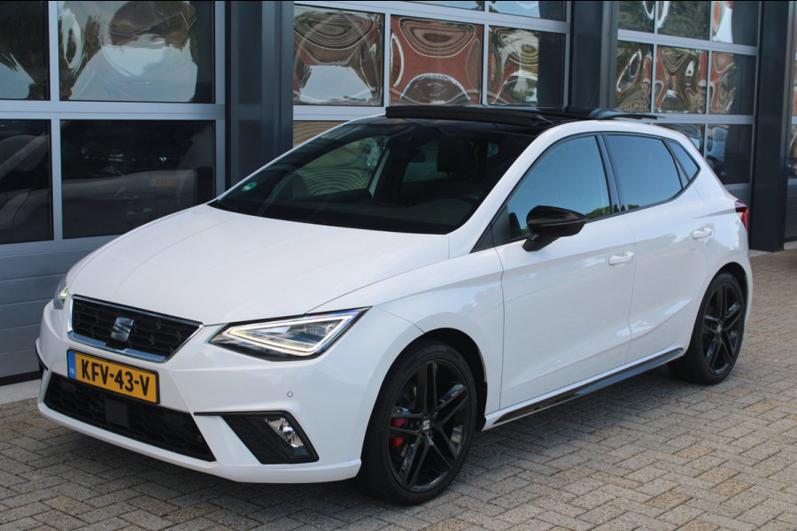 Seat Ibiza 1.0 TSI FR Black Edition| Pano | Virtueel | Camera | ACC