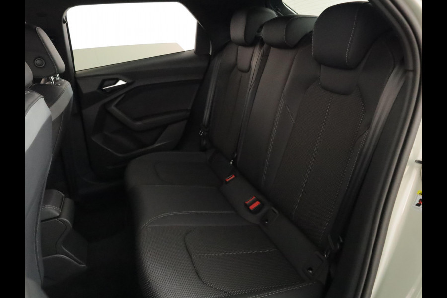 Audi A1 allstreet 30 TFSI Advanced edition 116pk S-tronic | S-line interieur | Navigatie | Adaptieve cruise controle | 17 inch Lichtmetalen velgen | Verlengde garantie