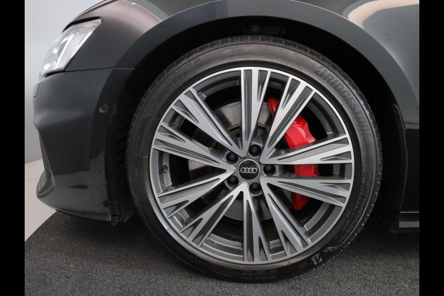 Audi A6 Avant 55 TFSI e quattro Pro Line S Competition 367 pk S-tronic | Navigatie | Panoramadak | Parkeersensoren | Achteruitrijcamera | Lederen bekleding | Stoelverwarming | S-Line |