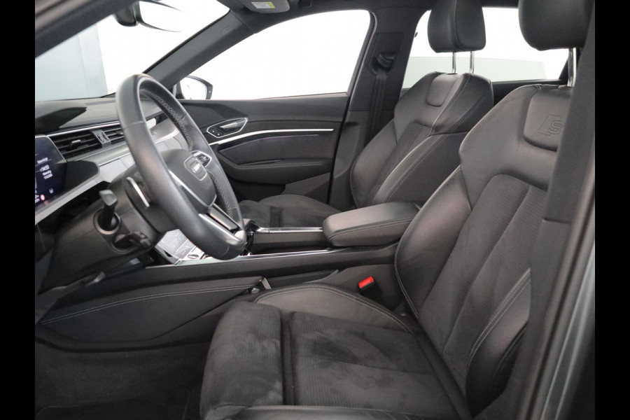 Audi e-tron 55 quattro S edition 95 kWh 408 pk | SOH 95,66% | Navigatie | Panoramadak | Parkeersensoren | Achteruitrijcamera | Matrix LED koplampen | Stoelverwarming | S-Line |