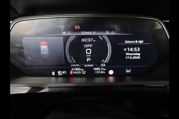 Audi e-tron 55 quattro S edition 95 kWh 408 pk | SOH 95,66% | Navigatie | Panoramadak | Parkeersensoren | Achteruitrijcamera | Matrix LED koplampen | Stoelverwarming | S-Line |