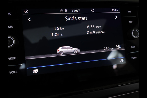 Volkswagen Polo 1.0 TSI R-Line Edition 95 pk | Automaat | Panoramisch schuif/kantel dak | Verwarmbare voorstoelen