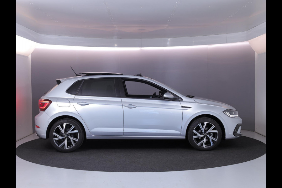 Volkswagen Polo 1.0 TSI R-Line Edition 95 pk | Automaat | Panoramisch schuif/kantel dak | Verwarmbare voorstoelen