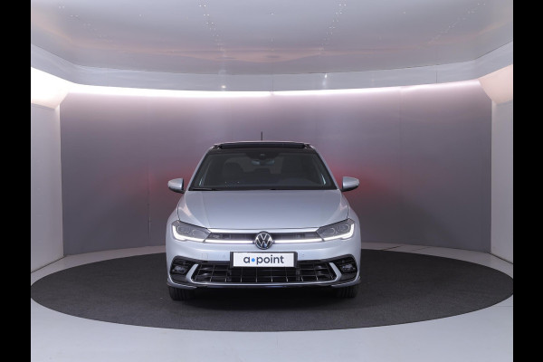 Volkswagen Polo 1.0 TSI R-Line Edition 95 pk | Automaat | Panoramisch schuif/kantel dak | Verwarmbare voorstoelen