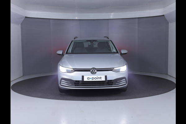Volkswagen Golf 1.5 eTSI Life VARIANT 150PK DSG | Navigatie | Stoelverwarming | Trekhaak |