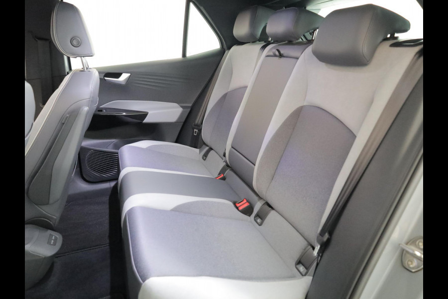 Volkswagen ID.3 Pro S 77 kWh Long Range 204PK | SOH 93,38% | Navigatie | Stoelverwarming | 19" LM velgen |
