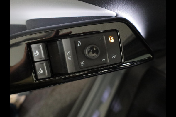 Volkswagen ID.3 Pro S 77 kWh Long Range 204PK | SOH 93,38% | Navigatie | Stoelverwarming | 19" LM velgen |