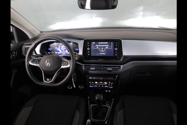 Volkswagen T-Cross 1.0 TSI Life Edition Goal 95PK | Navigatie | Parkeersensoren voor en achter | Stoelverwarming |