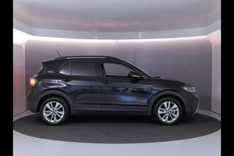 Volkswagen T-Cross 1.0 TSI Life Edition Goal 95PK | Navigatie | Parkeersensoren voor en achter | Stoelverwarming |