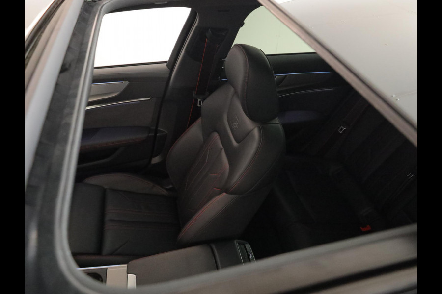 Audi A6 Avant 55 TFSI e quattro S edition Competition 367 pk S-tronic | Verlengde garantie | Navigatie | Panoramadak | Trekhaak (wegklapbaar) | Parkeersensoren (Park assist) | Rondomzicht camera | Lederen bekleding | S-Line |