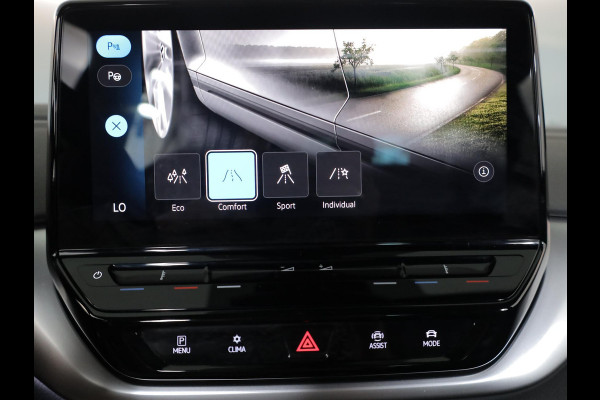 Volkswagen ID.4 Pro 77 kWh 204 PK | Navigatie | Keyless entry | Matrix koplampen | Parkeercamera |