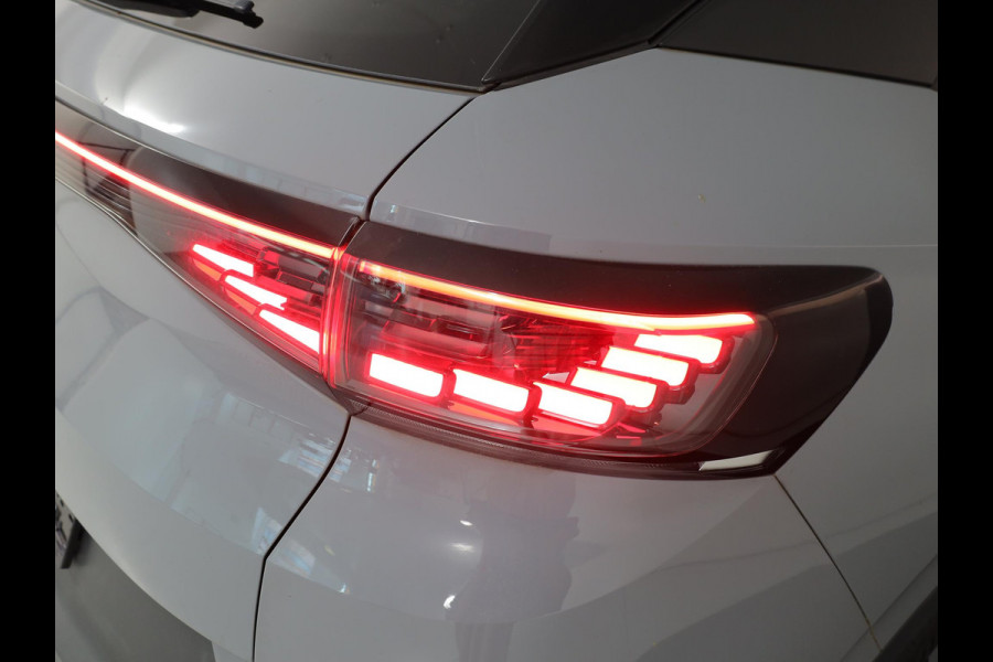 Volkswagen ID.4 Pro 77 kWh 204 PK | Navigatie | Keyless entry | Matrix koplampen | Parkeercamera |