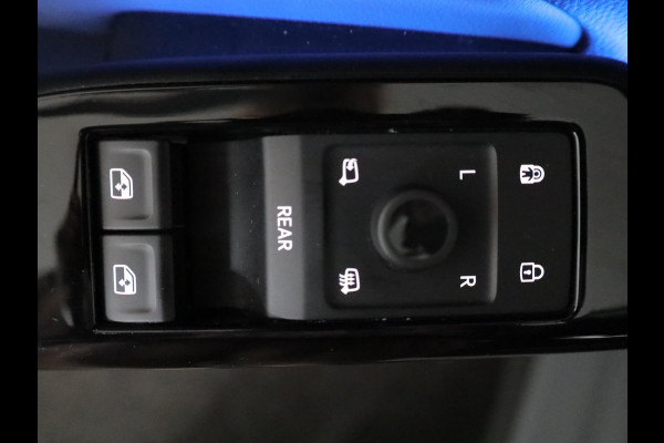 Volkswagen ID.4 Pro 77 kWh 204 PK | Navigatie | Keyless entry | Matrix koplampen | Parkeercamera |