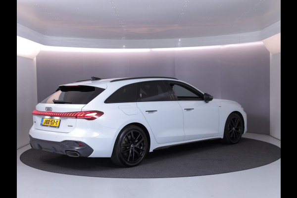 Audi A5 Avant 2.0 e-hybrid quattro S edition 299 pk S-tronic | Verlengde garantie | Navigatie | Parkeersensoren (Park assist) | Rondomzicht camera | Matrix LED koplampen | S-Line |